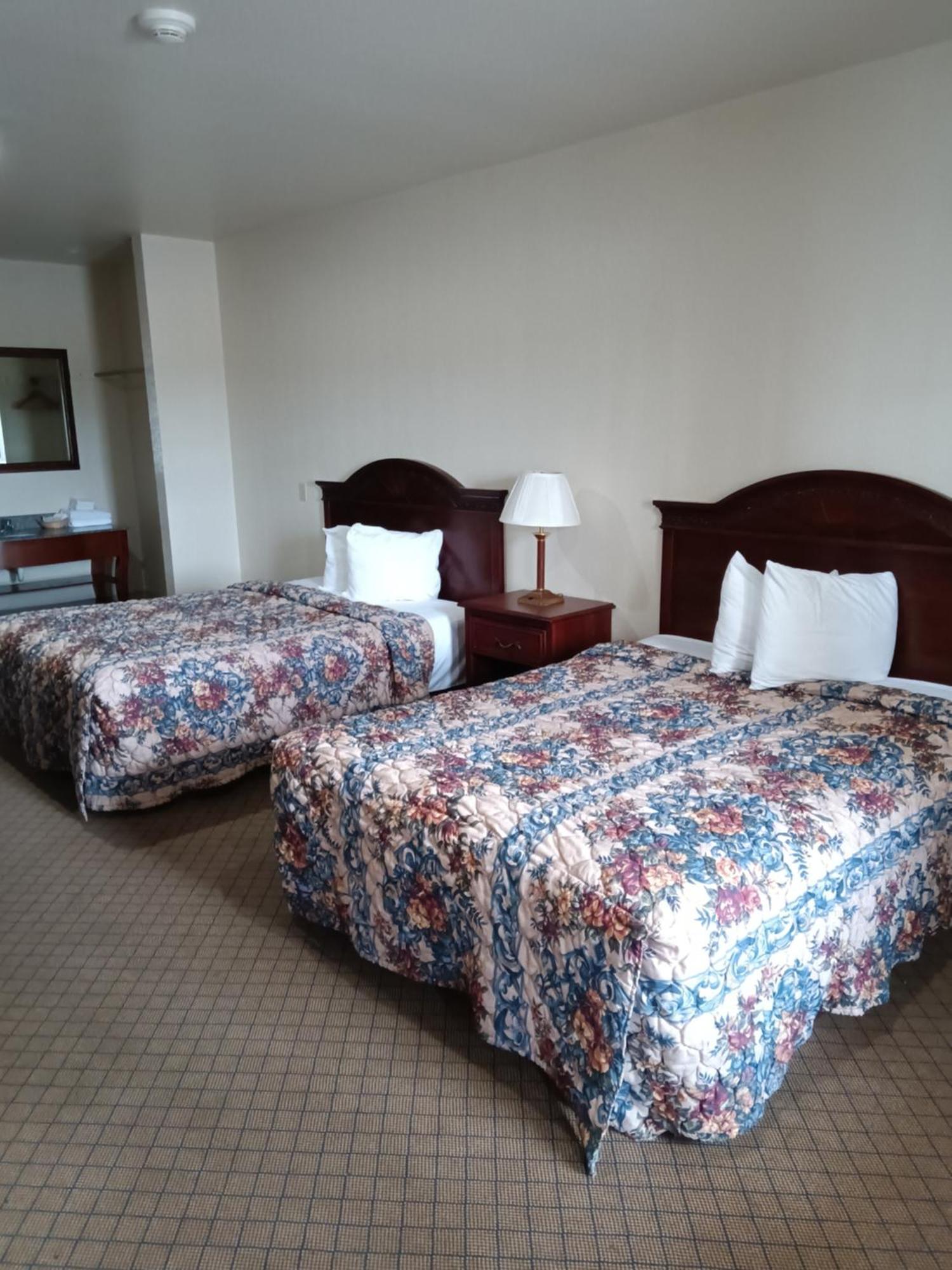Hiway Inn Express Coalgate Extérieur photo